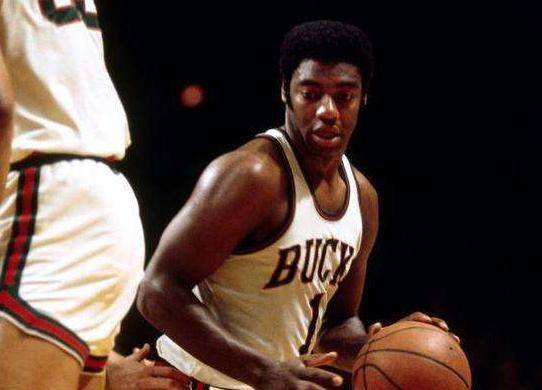 麦克罗伊传 麦克罗伊传